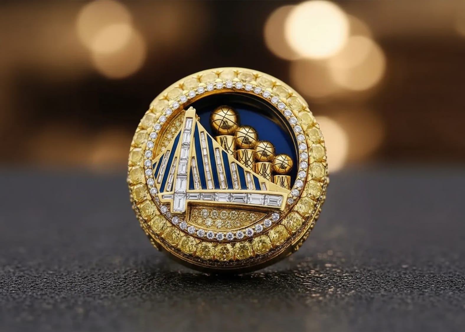 STEPH CURRY CHAMPIONS RING😍😍😍😍😍😍😍